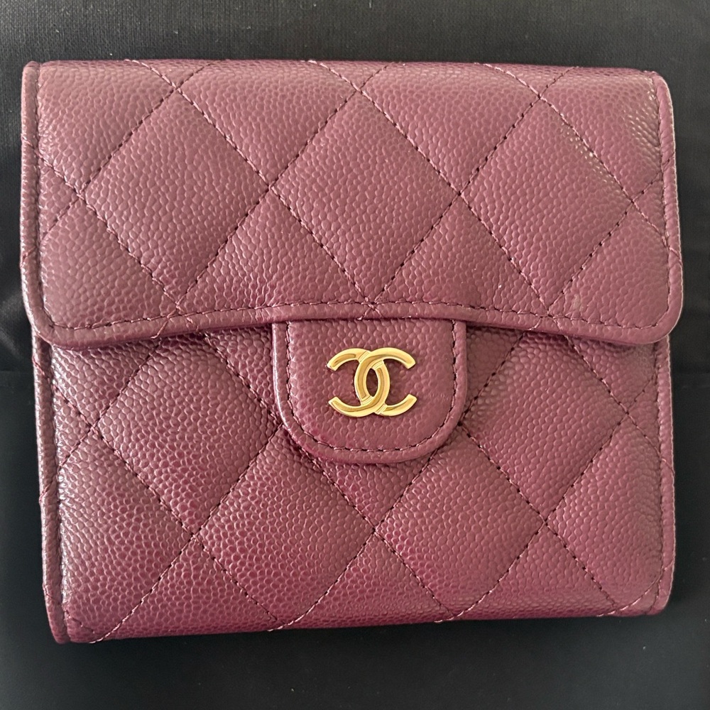 Chanel Plum Quilted Wallet - Picture 1 of 8